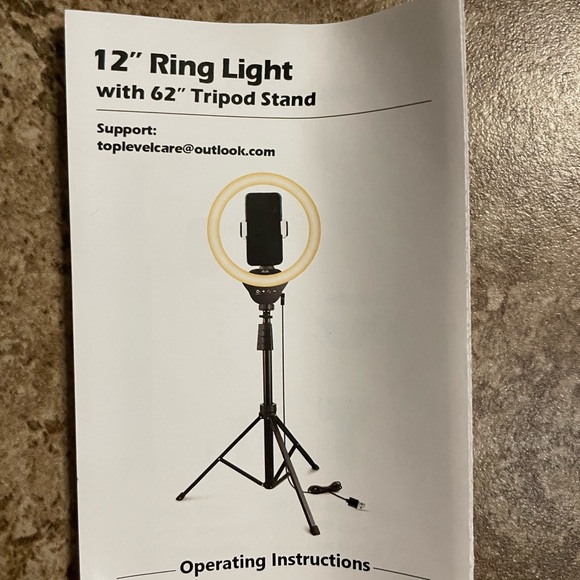 New in box 12” Ring light set with 62” tripod stand - Picture 8 of 13
